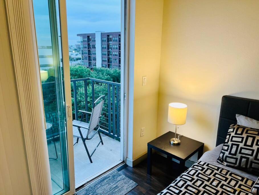 Apto 1 Bed - Kitchen - Free Parking Appartement Houston Buitenkant foto